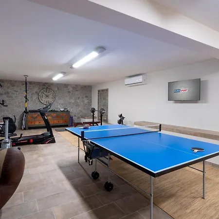 Villa Maslina House With Private Pool In Evia Greece *
