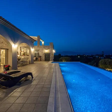Maslina House With Private Pool In Evia Greece Villa